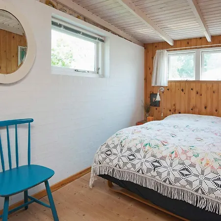 4 Person In Grenaa-by Traum *